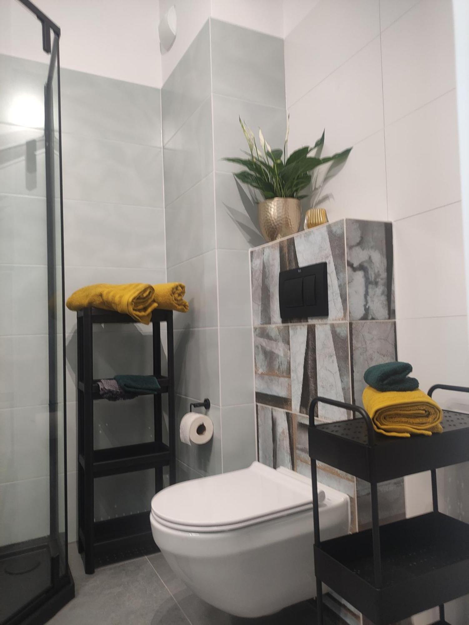 Elegant&Cosy2 Apartment Wroclaw Bagian luar foto